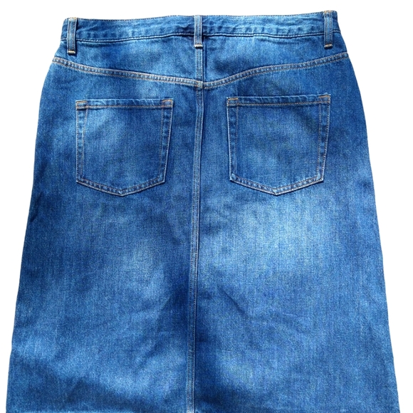 Time and True Ladies Denim Patch Work Skirt - Picture 2 of 7